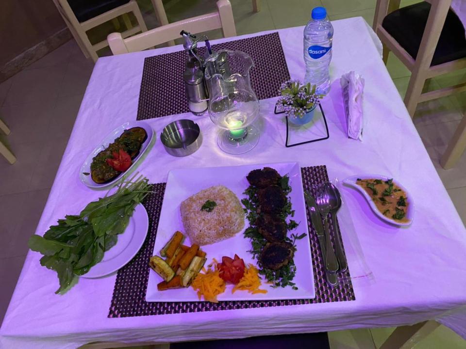 Golden Sun Hotel - Gurdaka Kültér fotó